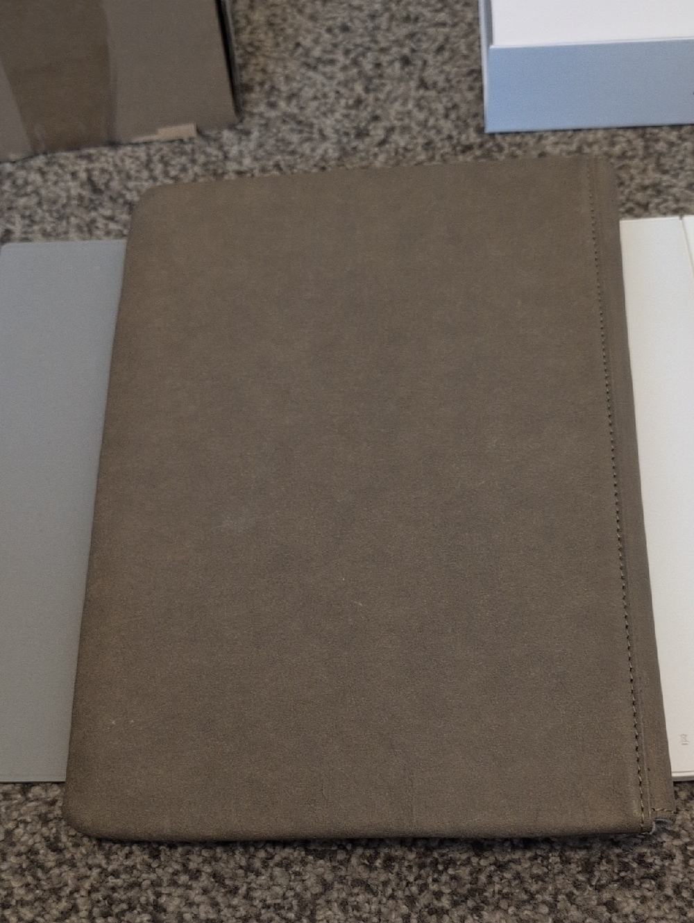 Supernote A5X With Case, Folio, And HOM Pen - Picture 8 of 9